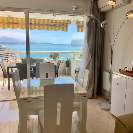 Vue Mer, Tres Bel Villeneuve-Loubet
